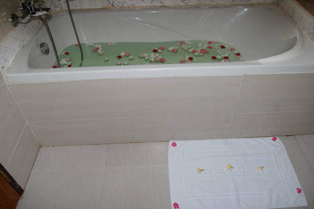 Man Myanmar Hotel Naypyidaw Extérieur photo