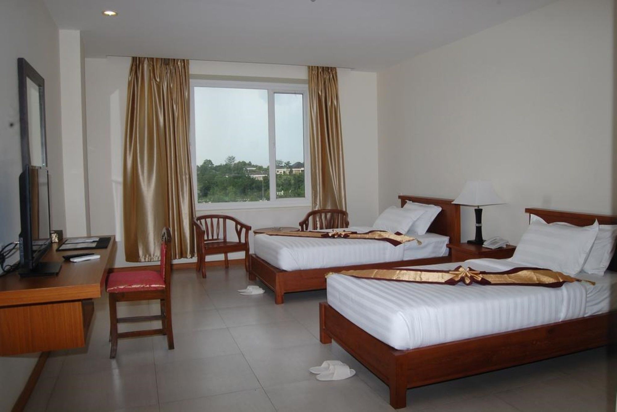 Man Myanmar Hotel Naypyidaw Extérieur photo