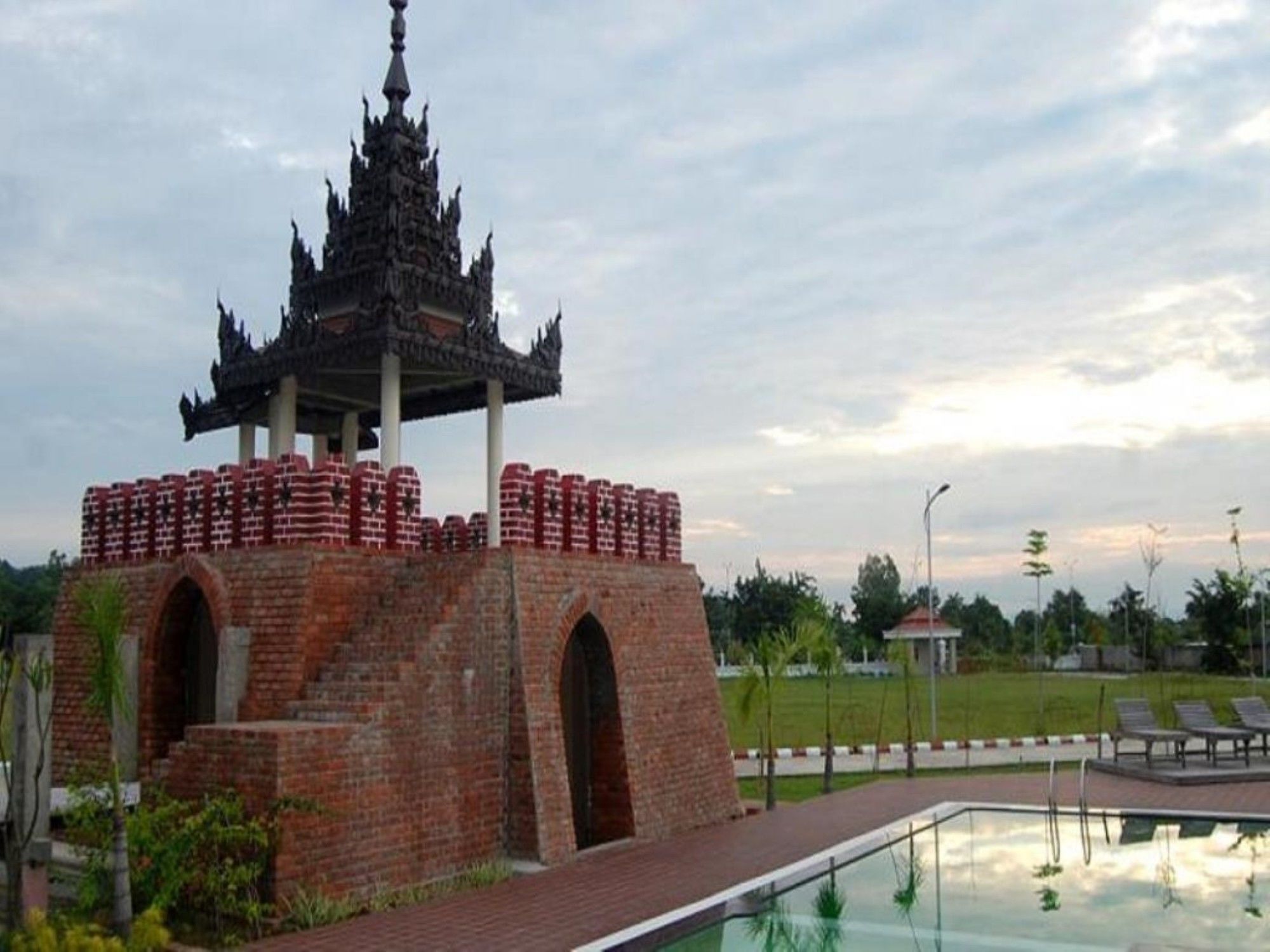 Man Myanmar Hotel Naypyidaw Extérieur photo